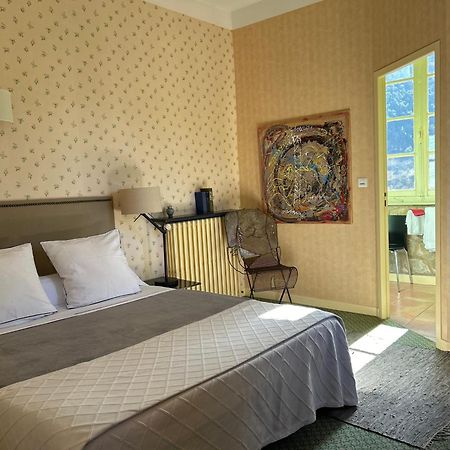 Ermitage De Peyreleau Bed & Breakfast Exterior photo