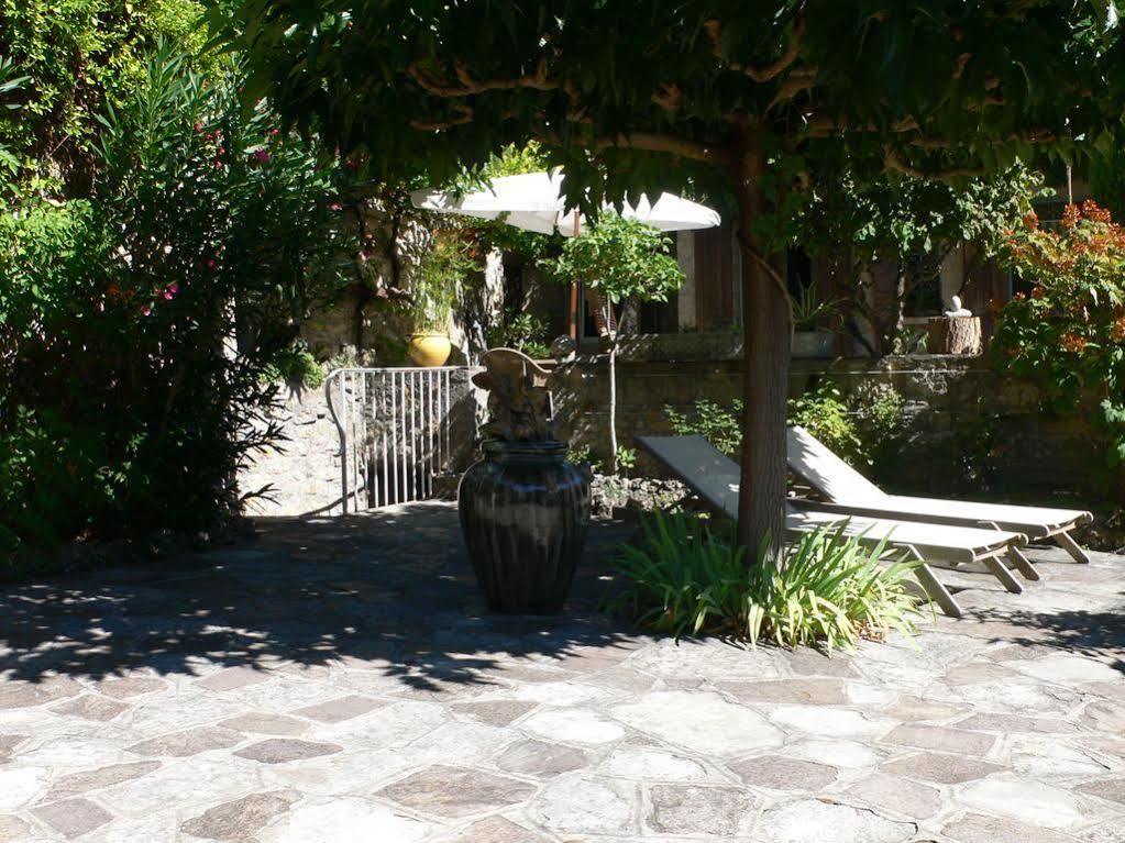 Ermitage De Peyreleau Bed & Breakfast Exterior photo