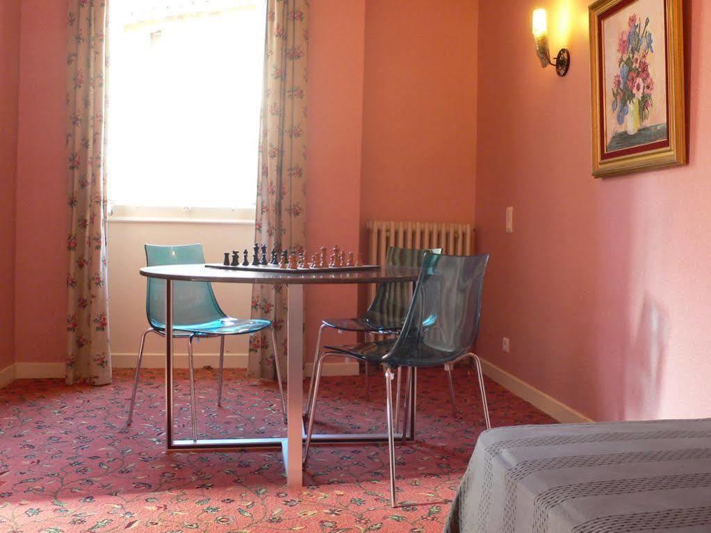 Ermitage De Peyreleau Bed & Breakfast Exterior photo
